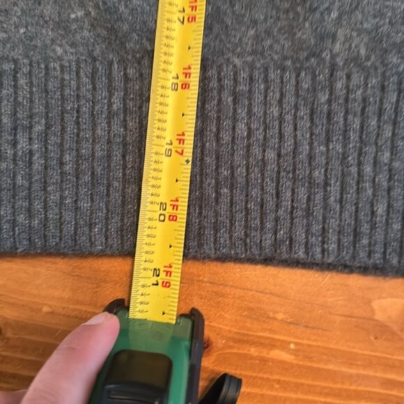 J. Crew Blue Crew Neck Sweater 100% lambs wool women’s large - Picture 7 of 8